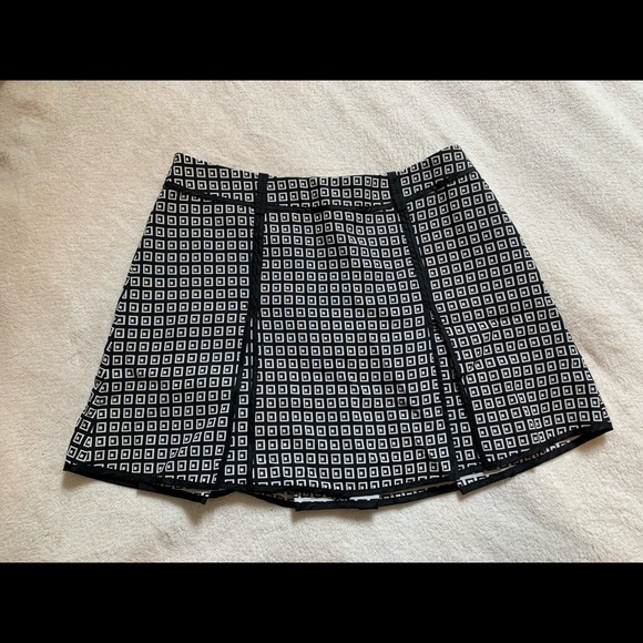 Vintage Holt Renfrew mode skirt. 60’s inspired! 🐾 - Picture 1 of 2